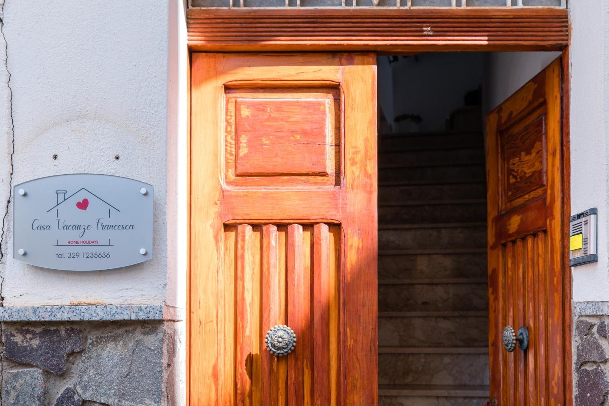 Casa Vacanza Francesca Leonforte Exterior photo
